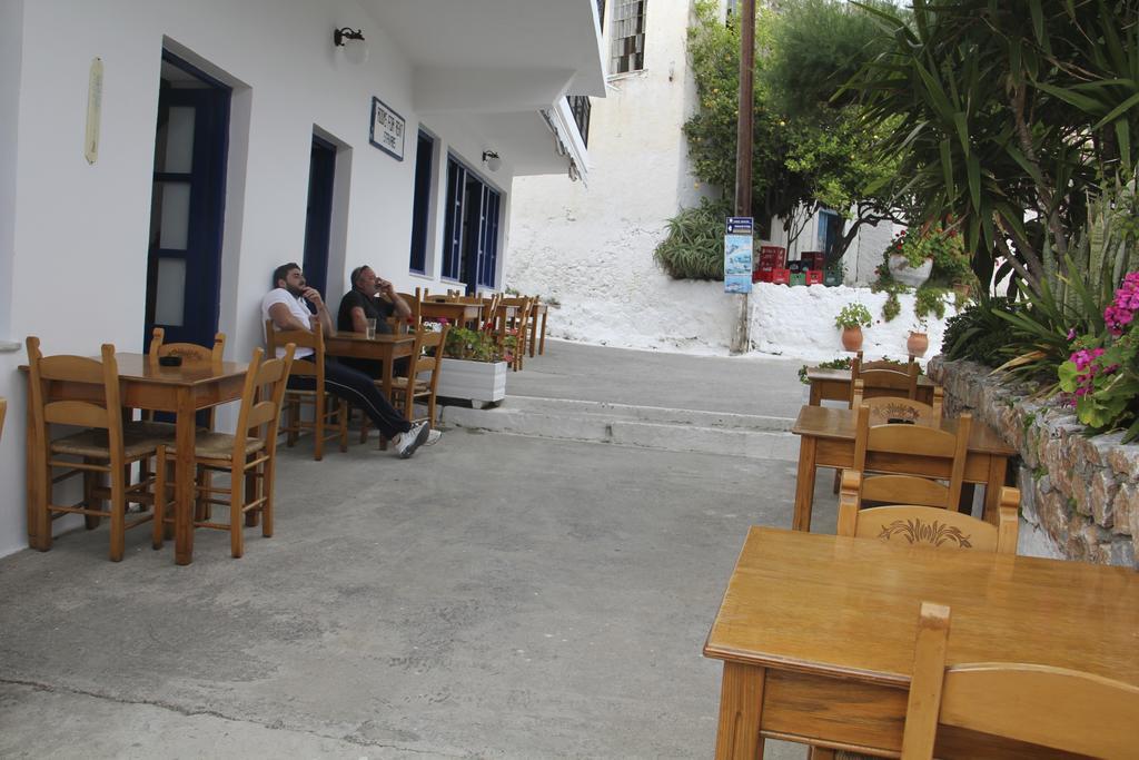 Hotel Stavris Khóra Sfakíon Exterior foto